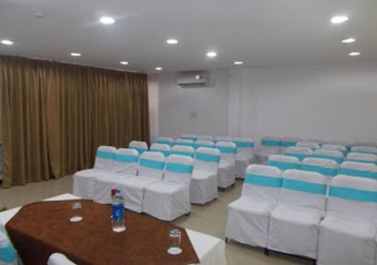 Nouva By Dcrest Hotel 2*