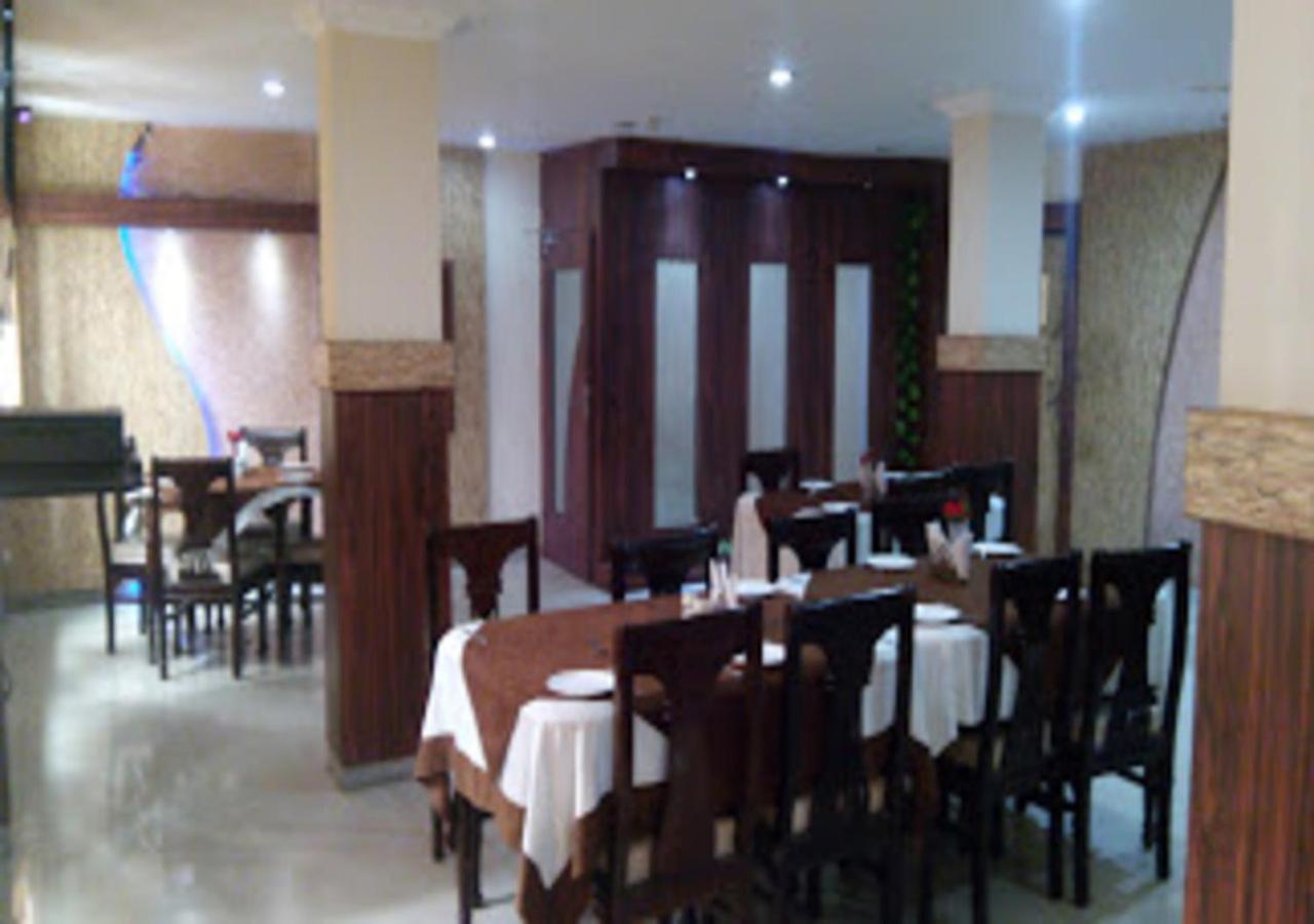 Nouva By Dcrest Hotel Agra (Uttar Pradesh)